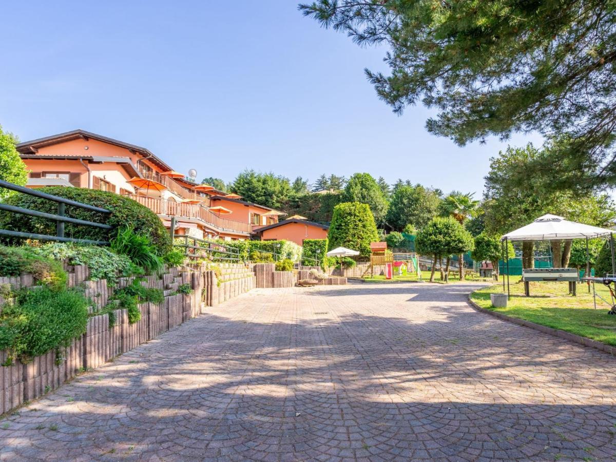 Apartment Residenza Agrifoglio-17 By Interhome Luino Dış mekan fotoğraf